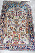 Beau Vieux Tapis Oriental