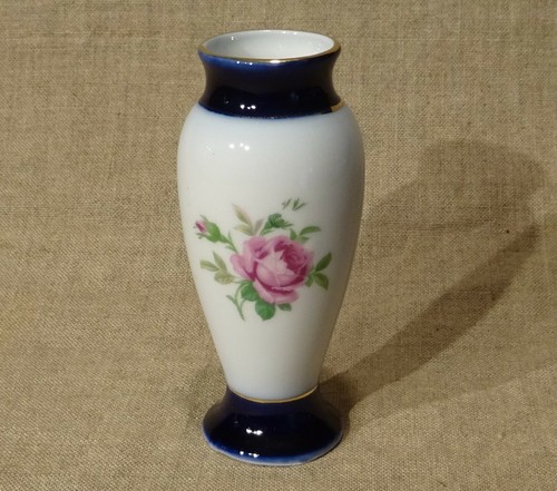 Vase porcelaine saxe - de,