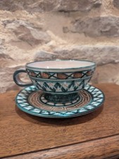 Tasse et sous-tasse à