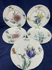 5 assiettes plates  Villeroy
