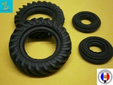 DINKY TOYS LOT 2 PNEUS AVANT DE TRACTEUR + 2 PNEUS ARRIERE