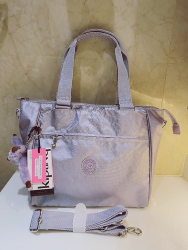 Nwt women kipling - kipling, metallic