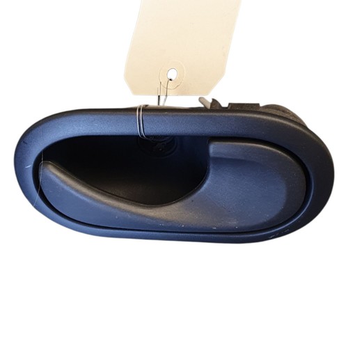 Poignee interieur porte avant