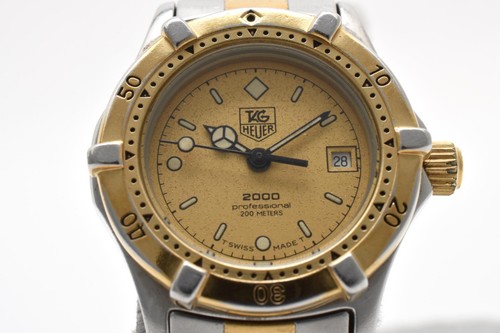 Presque comme neuve - comme, neuve】tag