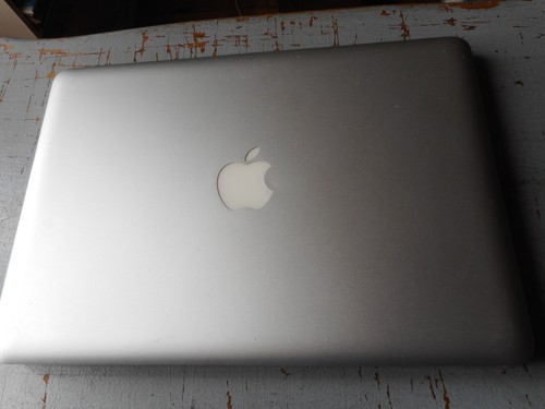 Portable apple macbook pro - pc,