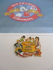 Pin's 12126 Bootleg - EuroDisney 3ème Anniversaire (Couleur)