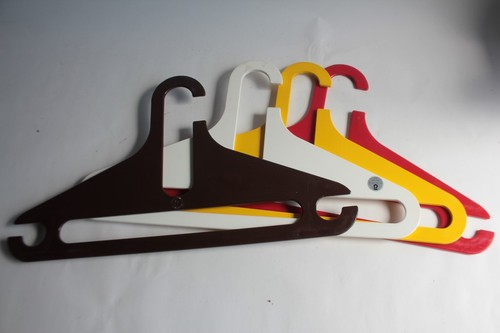 Quatre cintres design danilo - quatre,