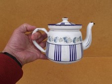 Ancienne petite cafetière en