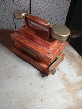 maquette en carton téléphone