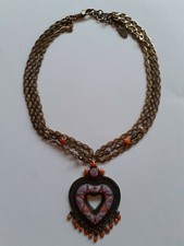 Beau collier multi-chaîne ras