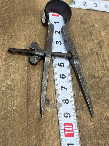 Compas outil ancien old tool - outil,