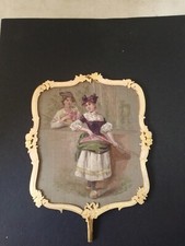 ANCIEN EVENTAIL EN SOIE PEINT