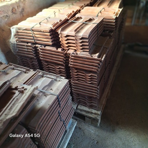 Tuiles standard neuves - standard,