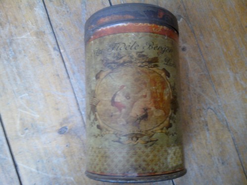 Tres rare ancienne boite tole - boite,