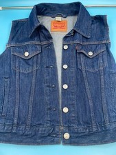 Levis Denim Vest Sleeveless Jean Jacket Dark Wash Classic Style