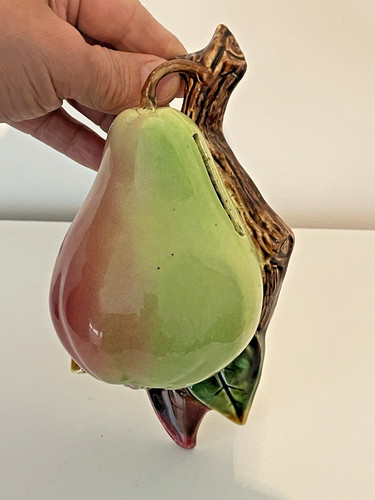 Ancienne tirelire forme poire - forme,