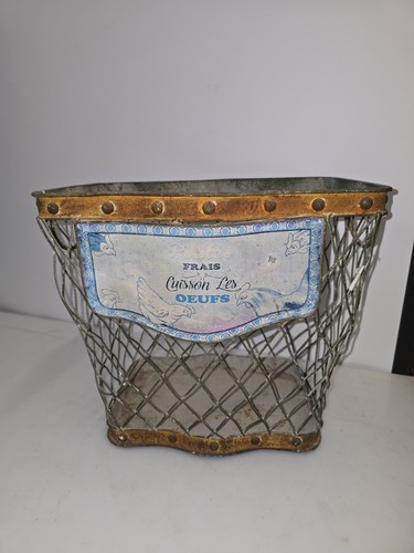 Panier œufs fer - À, en