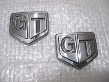 Genuine Nissan Skyline R32 logo fender side emblem JDM MT 2 sets