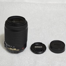 Nikon AF-S DX NIKKOR 55-200mm f/4-5.6G ED VR Lens Excellent w/ Caps