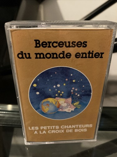 Cassette audio tape - cassette,
