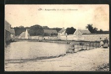 Old postcard Angerville, L ́Abreuvoir 