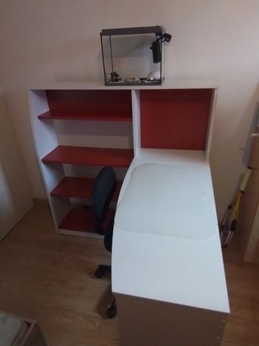 Bureau angle junior de - d’angle,