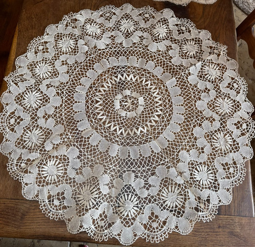 Dentelle ancienne grand - dentelle,