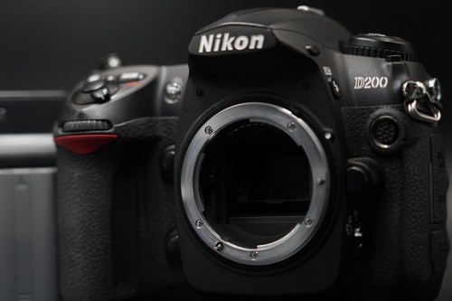 Nikon d200 2mp digital - nikon, slr