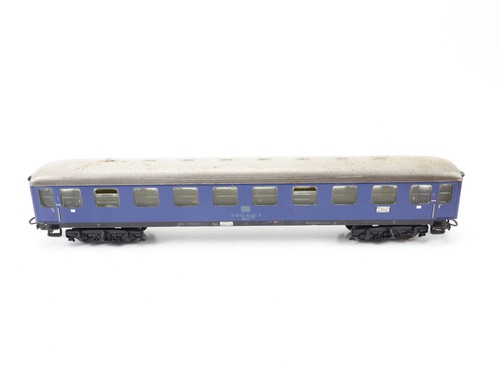 Voiture tourisme märklin - tourisme,