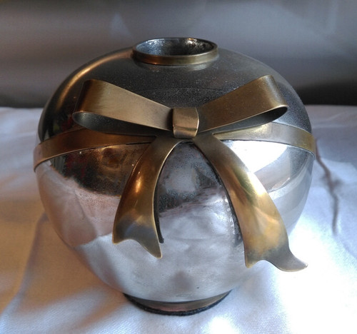 Vase boule avec - , en