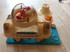 Base spatial UFO vintage Playmates toys 1984 space station 06