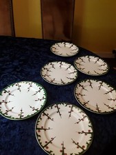 6 ASSIETTES PLATES aux couleurs de Noël FAÏENCERIE ONNAING vers 1910