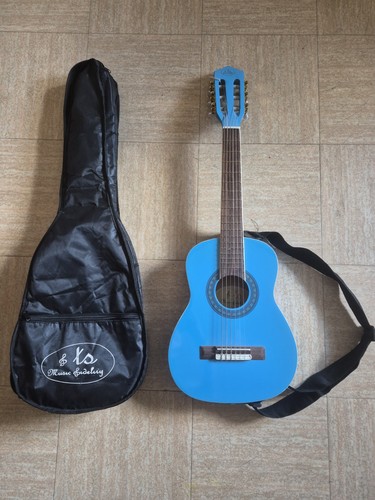 Guitare classique bleue - , enfant