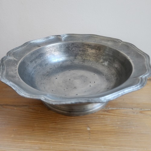 Coupe sur piedouche - coupe, Étain