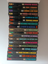 LOT de 18 livres  " SAS "