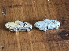 a PINS PIN VOITURE CAR