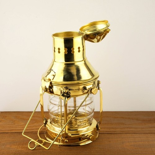 Lampe pétrole vintage - à,