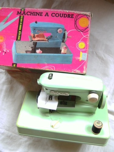Machine coudre jouet - coudre,