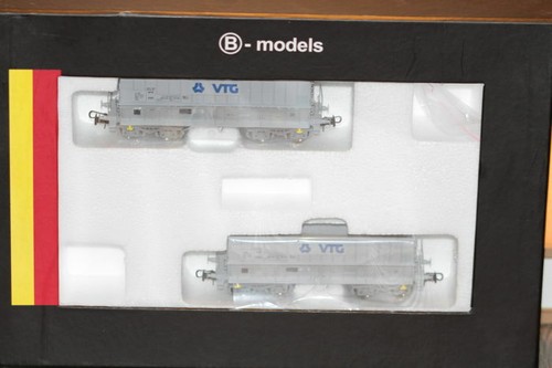 Models 211 set 2 wagons - 45.211,