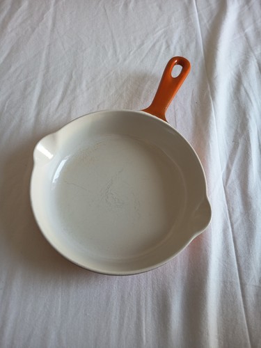 Poêle creuset en - en, fonte