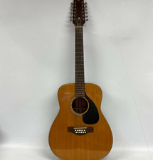 Guitare acoustique YAMAHA
