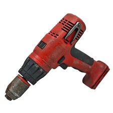 Milwaukee - V18PD - Perceuse