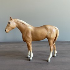 Vintage BREYER Molding Co USA #102 Quarter Horse Yearling Model Palomino Horse