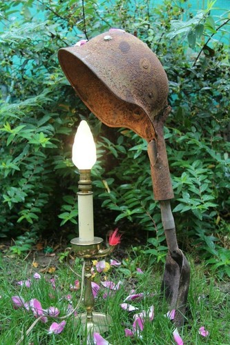 Casque militaire ancien