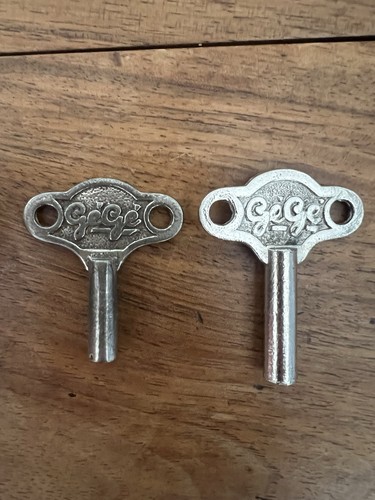 Clef remontoir jouet tole - remontoir,