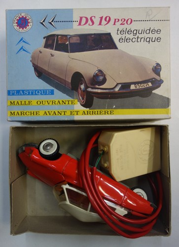 Citroën en plastique - ds-19,