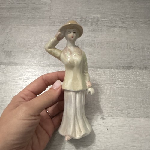 Figurine décorative femme - , en