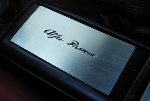 Plaque alfa romeo - plaque,