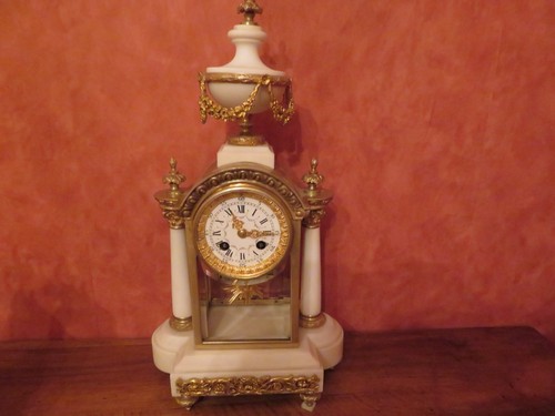 Elégante pendule xix - pendule, ème
