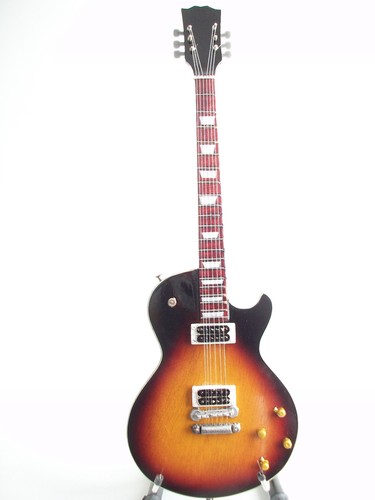 Guitare miniature les - miniature,